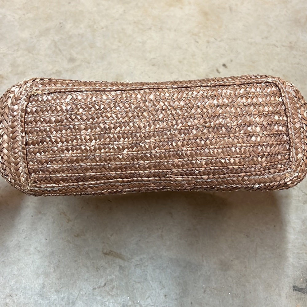 Handbag - Picture 4 of 6